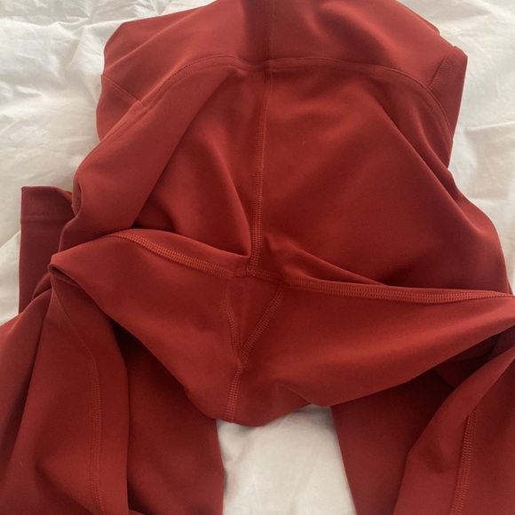 Lululemon Instills - Picture 4 of 5